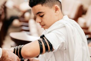 עלייה לתורה בבית כנסת